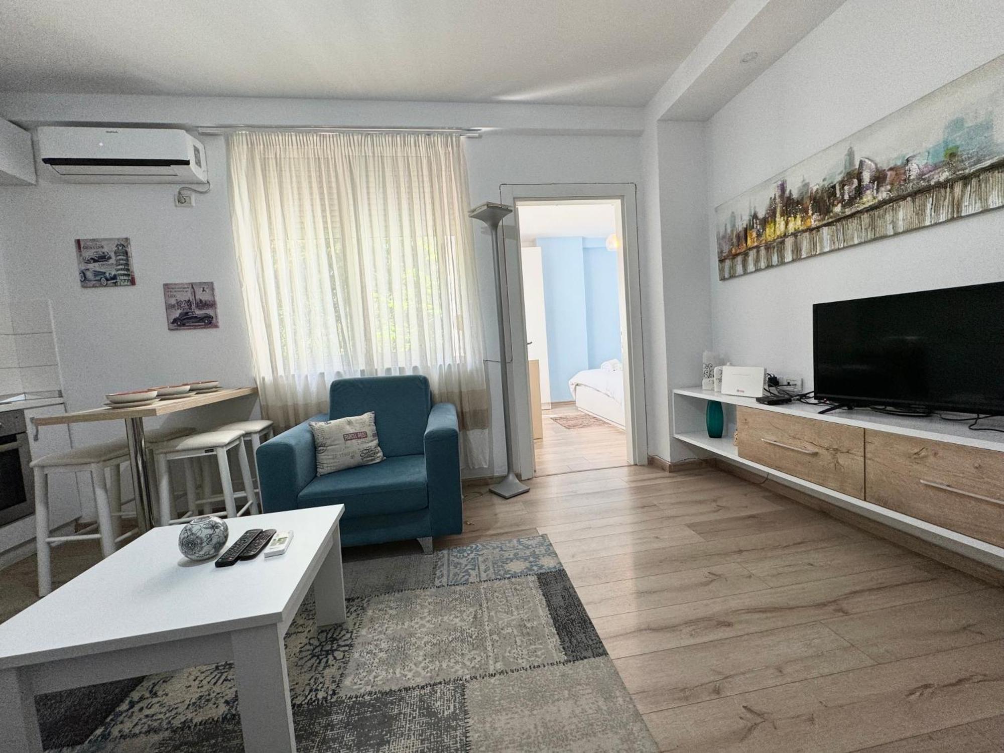 Apartment In The New Bazaar Of Tirana - Hana Blu Ngoại thất bức ảnh